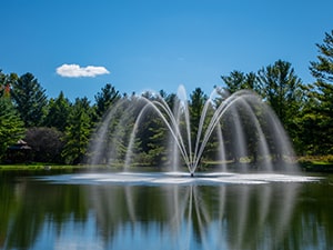 Pond Fountain RHP 2618 / Sugar Creek 1/3 HP floating pond fountains by The  Fountain Guys.